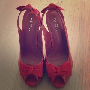 Aldo high platform heels